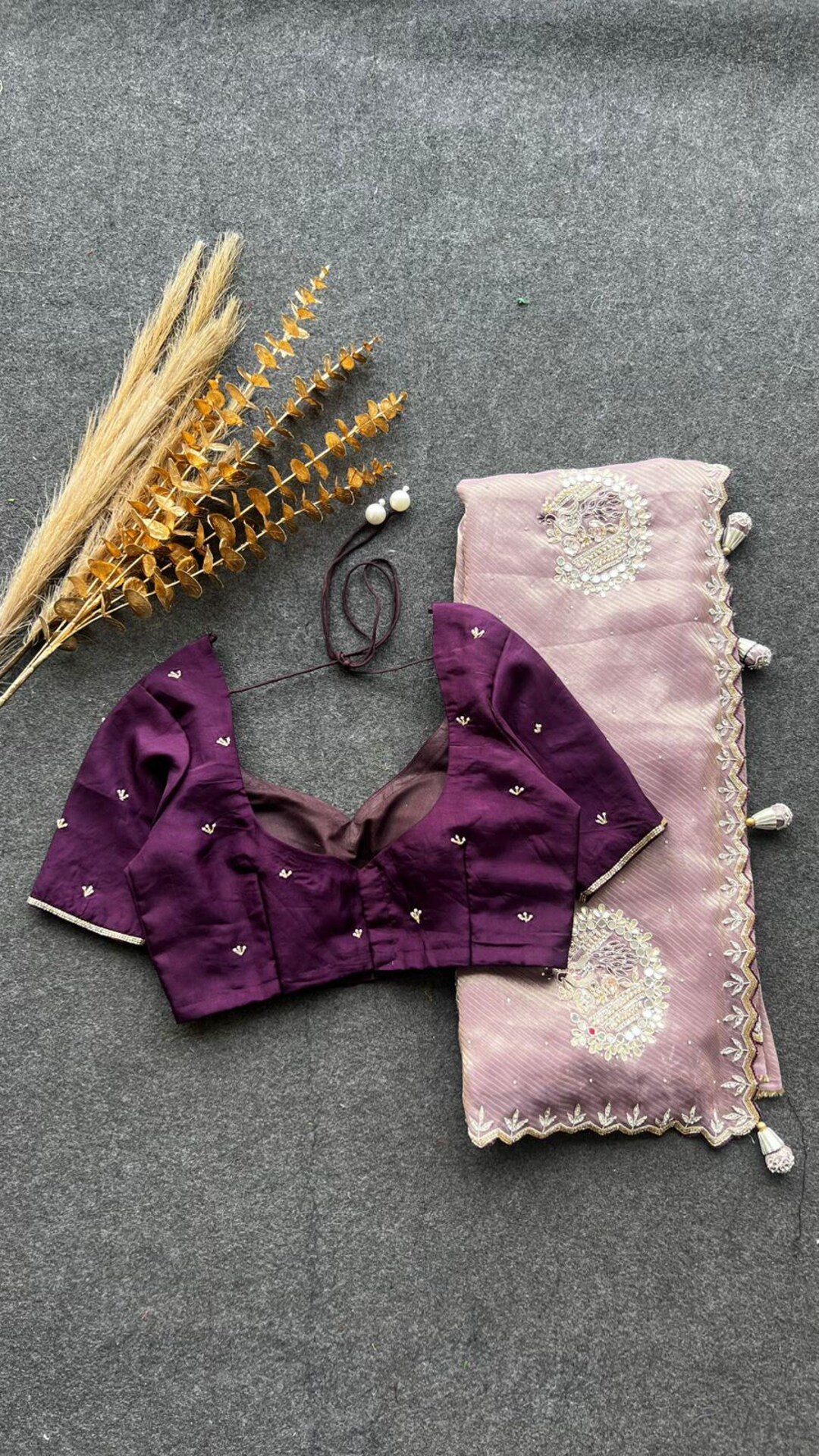Pink Handwoven Tissue Fabric Festive & Party Style Saree
