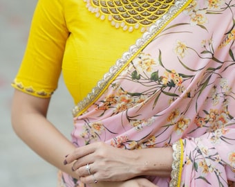 Sári de georgette pêssego com blusa de seda trabalhada à mão