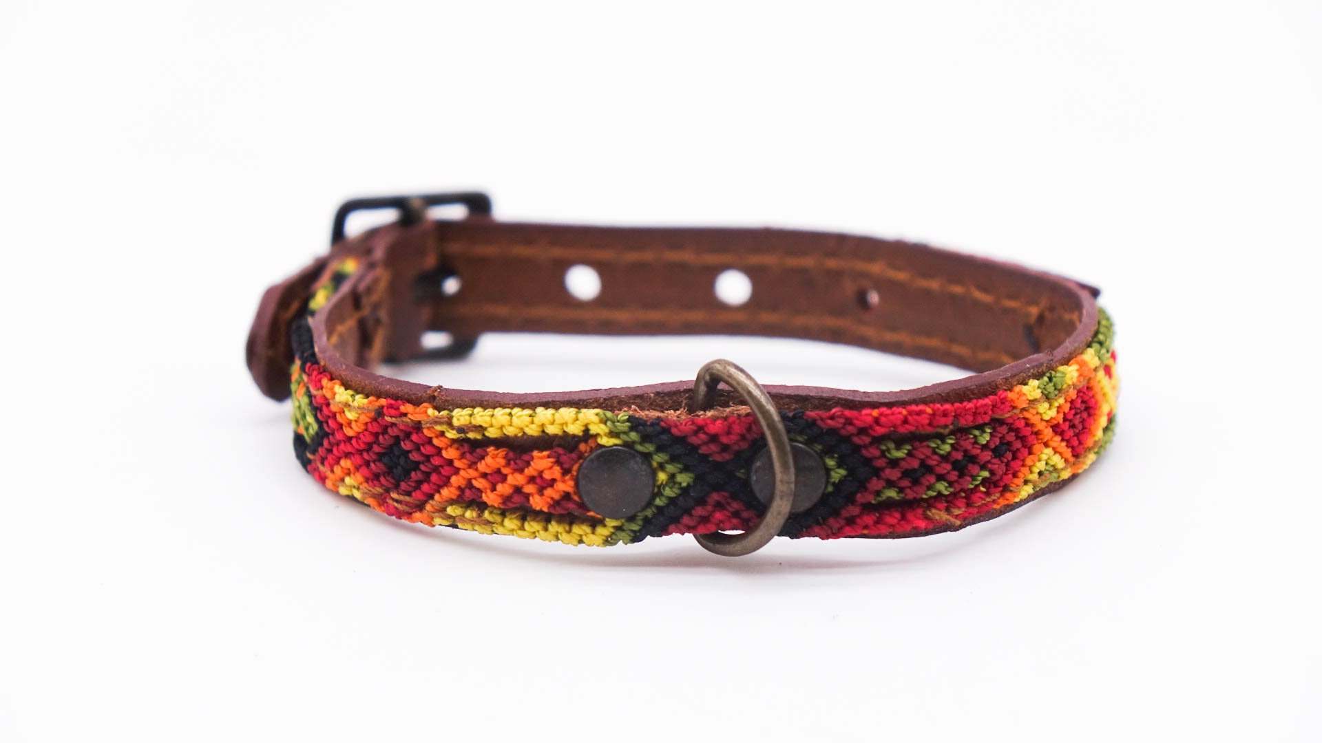 Collier Pour Chien Mexicain Coloré en Cuir et Tissage Traditionnel - Travail Artisanal Unique Taille