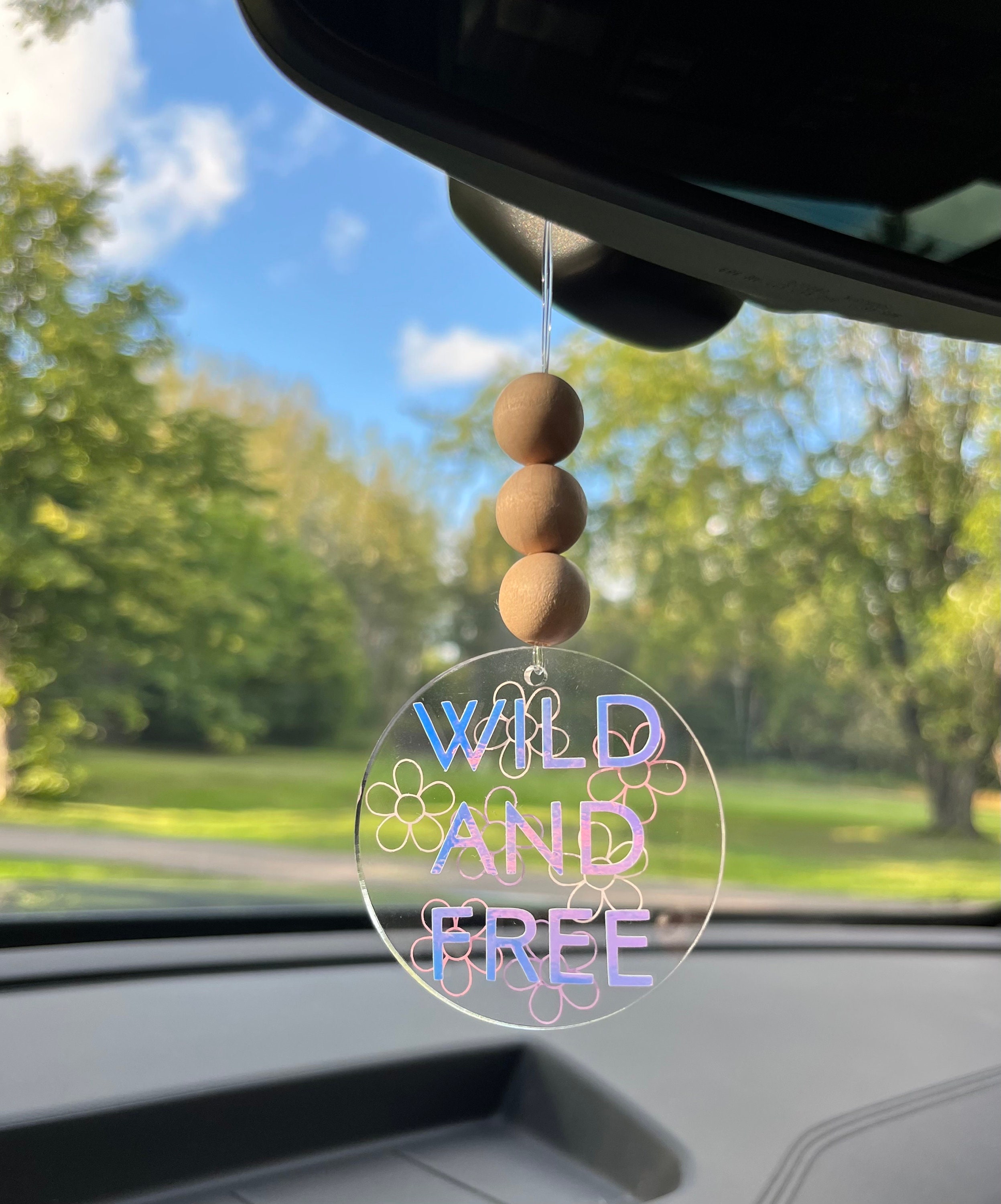 Wild and Free Acryl Auto Anhänger -  Österreich