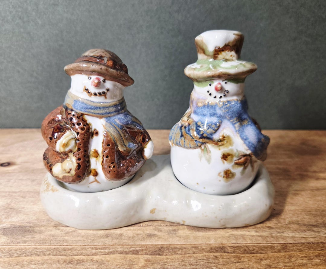 Vintage Snowman Salt And Pepper Shakersnull