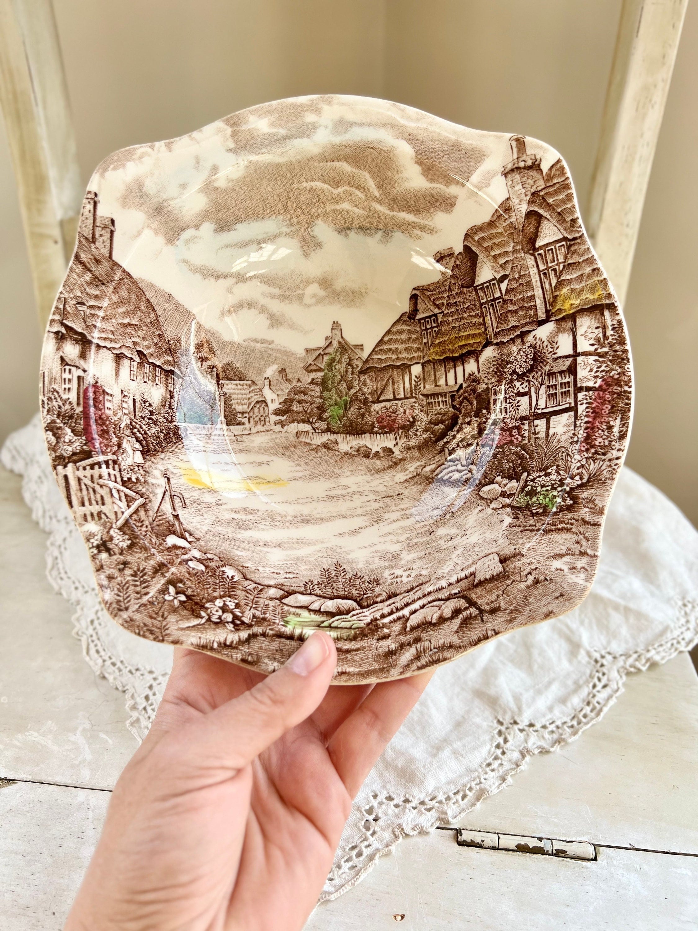 Vintage Johnson Bros Olde English Countryside Serving Bowl