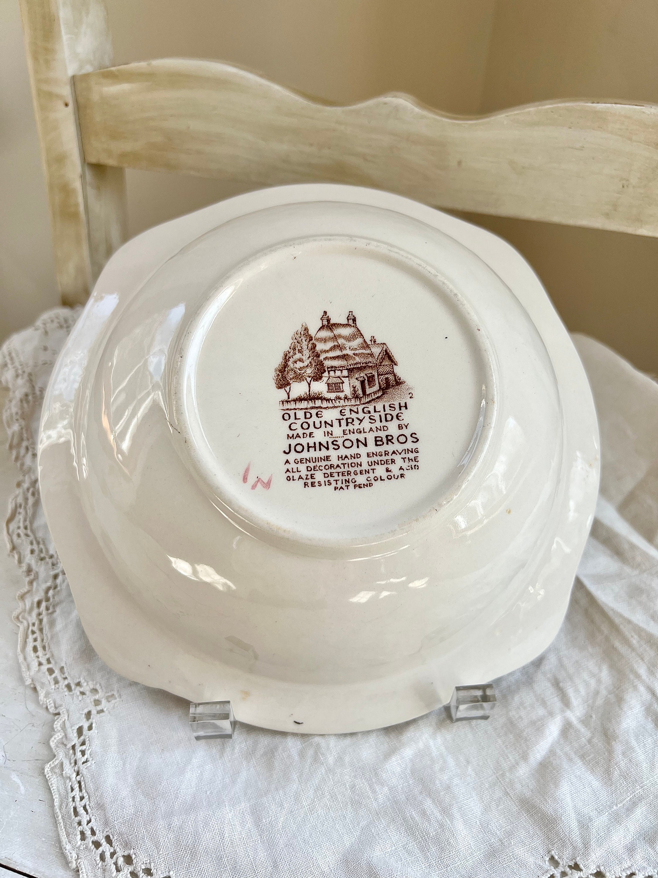 Johnson bros Olde English Countryside ！ Johnson Brothers Olde English Countryside Brown Dinner