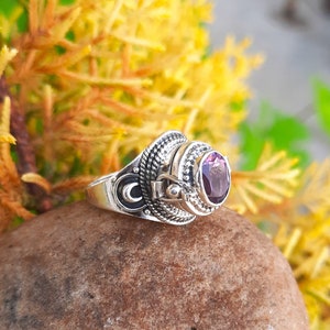 Unique Amethyst Poison Ring/Sterling Silver 925 Ring/Cute Small Amethyst Ring/February Birthstone/Silver Handmade Ring/Gift for All