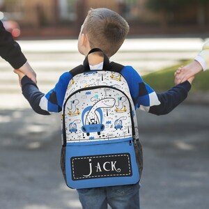 Sac à dos personnalisé avec nom,Sac personnalisé,Sac à dos à bandoulière,Cadeau de rentrée scolaire,Sac rigolo pour garçon,Sac à dos de voyage,Cartable dinosaure voiture-ball