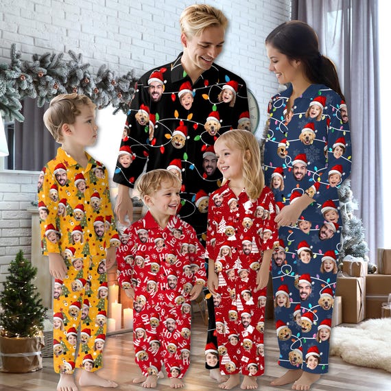 Babbo Natale Amazon Pigiami Natalizi Per Famiglia Babbo Natale