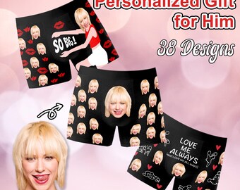 Könnte beinhalten: Drei Paar schwarze Boxershorts mit verschiedenen Designs. Ein Paar zeigt ein Frauen Gesicht, das über den gesamten Stoff wiederholt wird. Ein anderes Paar hat ein Frauen Gesicht auf der Rückseite und den Text "LOVE ME ALWAYS (AND LOVE ME ALL WAYS)" auf der Vorderseite. Das dritte Paar hat ein Frauen Gesicht auf der Vorderseite und den Text "SO BIG!" auf der Seite.
