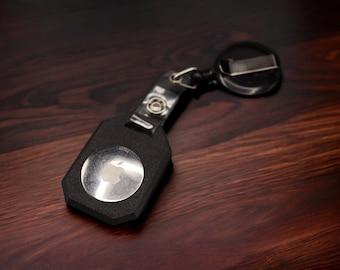 Apple AirTag Holder with Retractable Clip – Keychain & Travel Bag Tracker Accessory – Secure Fit, Lightweight Design – IDBLADE