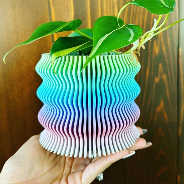 Wavy Groovy Planter