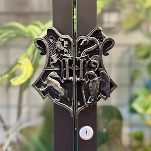 IKEA Milsbo Cabinet Handles -  Hogwarts Crest - Harry Potter