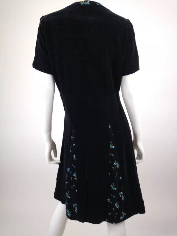 Vintage 1960s black floral velvet retro dress wit… - image 5