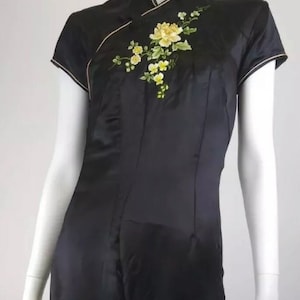 Vintage 1960/1970s Far Eastern black silk maxi dress