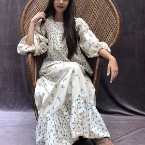 Vintage Original 1970s Prairie Boho Cream Floral Maxi Dress UK 8 10