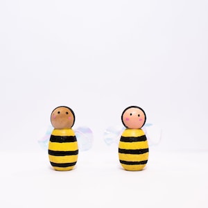 Baby bee pegs | peg dolls | Dollhouse Montessori | Peg Dolls | Pretend play | Toys for kids | Halloween Peg people | manipulatives play