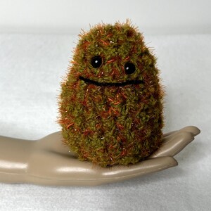 Peluche Nug Buddy au crochet fait main