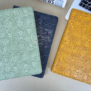 Embossed Leather Portfolio, Personalized A4 Notepad Cover, Zippered Padfolio, Monogrammed Business Portfolio, Christmas Gifts