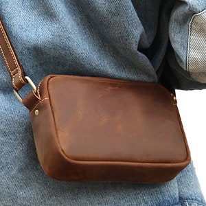 Bolso bandolera de cuero vintage: bolso bandolera de viaje hecho a mano