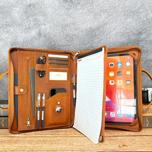 Personalized Leather Portfolio with Handle, Business Padfolio for Men, 12.9" iPad Tablet Folder, BirthdayGift