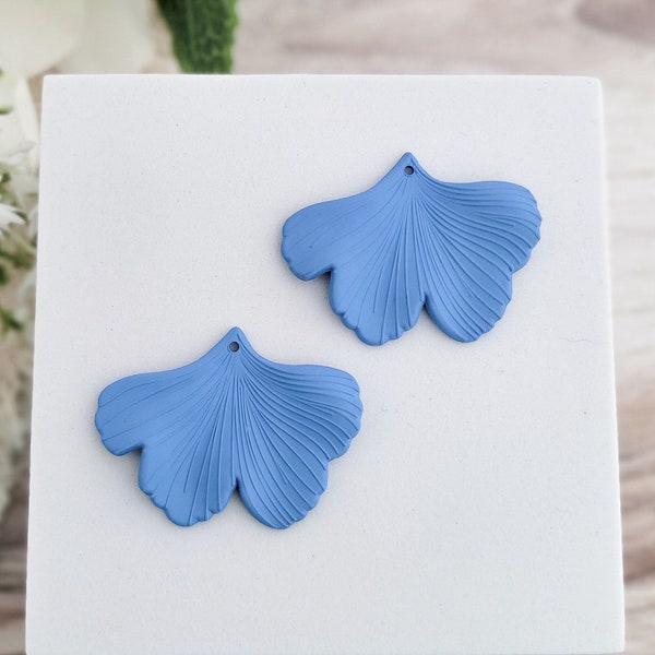 CORNFLOWER BLUE Ginkgo Leaf Pendants, 10 pcs, Petal Flower Charms Connectors Jewelry Findings for Polymer Clay Leather Wood Acrylic