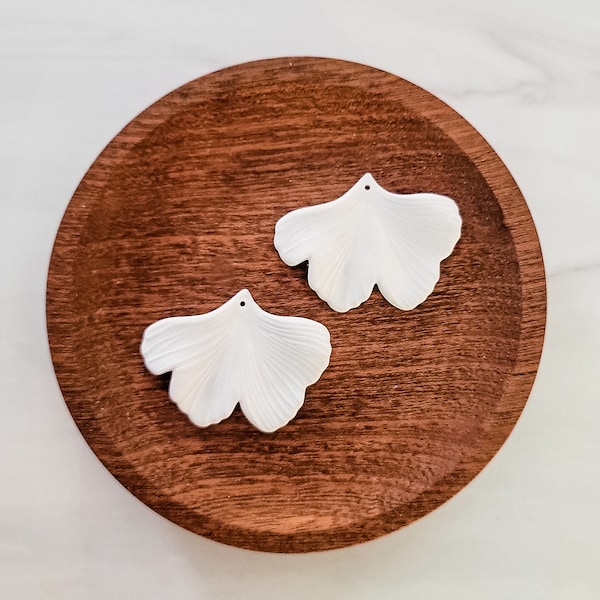 BRIGHT WHITE Ginkgo Leaf Pendants, 10 pcs, Petal Flower Charms Connectors Jewelry Findings for Polymer Clay Leather Wood Acrylic