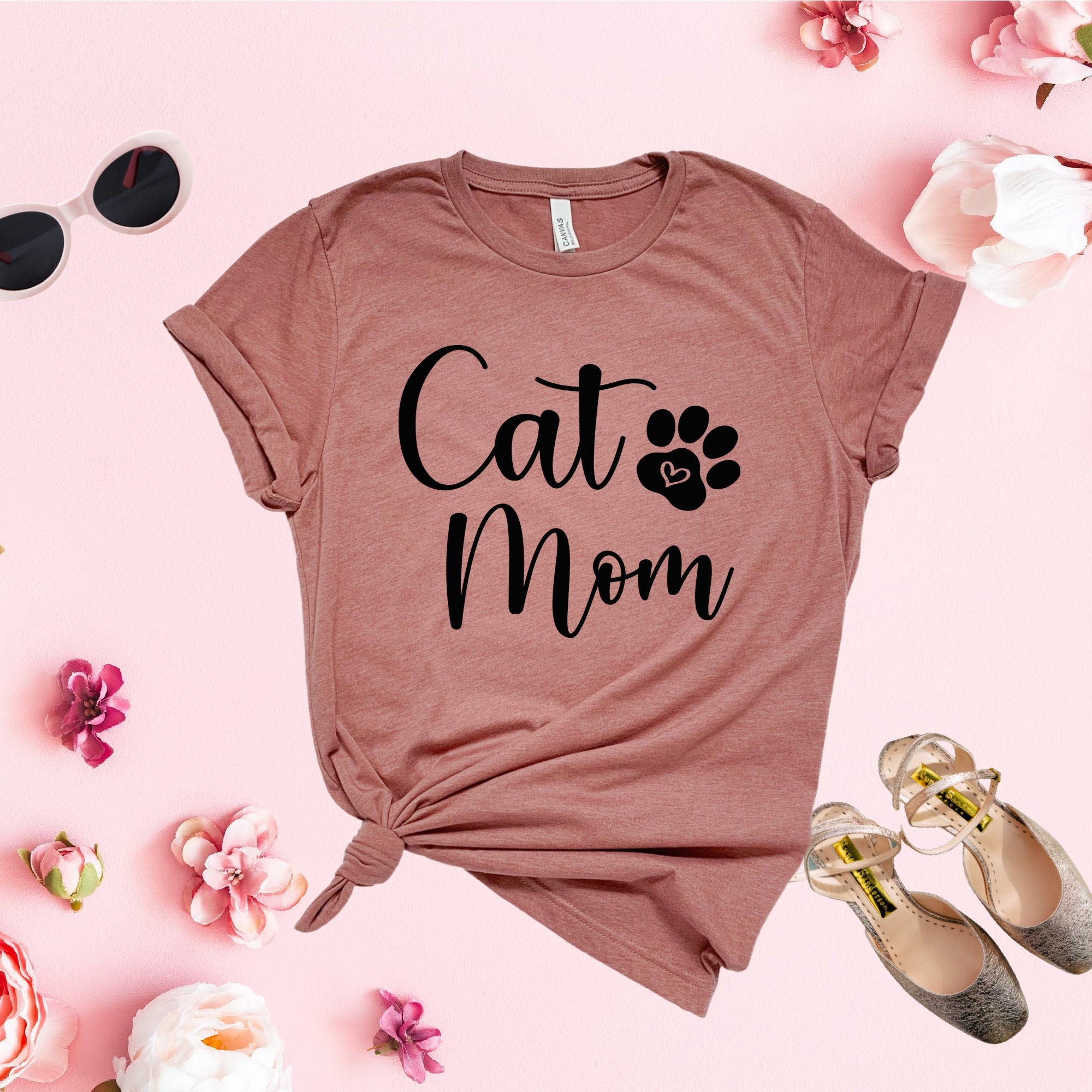 Cat Mom Shirt Cat Lover Tshirt Cute Cat Mama Shirt Cat Paw Etsy