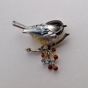 Winter bird brooch, Vintage Christmas jewelry for woman, Bird on branch pin, Gift for birds lover, Winter jewelry for mom girlfriend