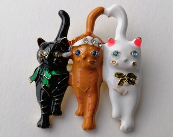 Kattenbroche, Kattenliefhebber cadeau, Vintage geëmailleerde dierenpin, Kittens sieraden, Leuk cadeau voor haar, Kitten broche voor vriendin