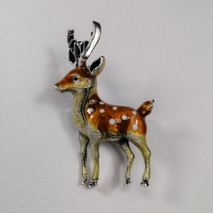 Deer brooch, Vintage forest animal jewelry, Costume jewelry for woman, Animal lover gift, Vegan brooch, Eco jewelry gift, Cute animal pin
