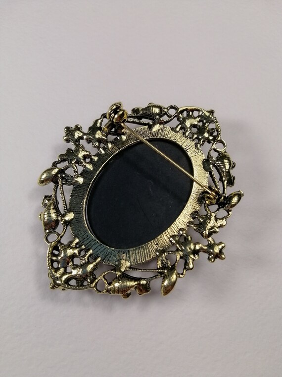 Cameo brooch, Vintage victorian brooch, Enamel ca… - image 4