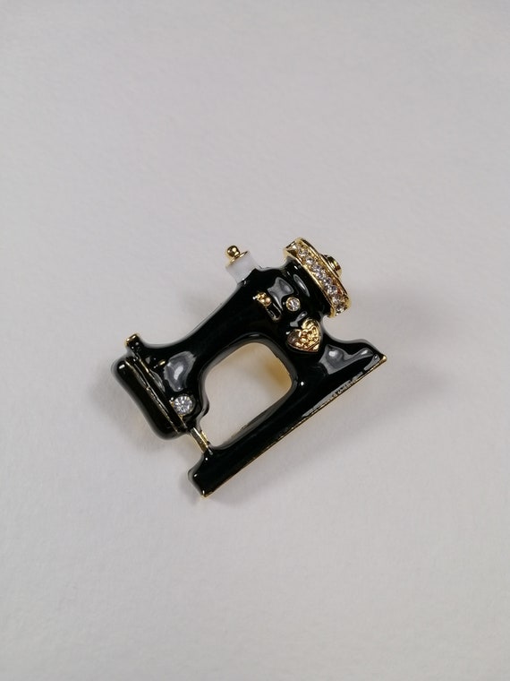 Sewing machine brooch, Vintage singer sewing pin,… - image 2
