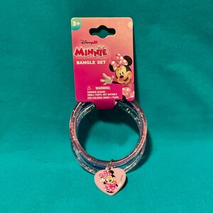 CESTA DE MINNIE MOUSE: MUÑECA, taza, libros de actividades, pulseras y dije, pegatinas, juego de tizas, paquete de juego, juego de actividades, plastilina Play-Doh, burbujas, Skittles imagen 4