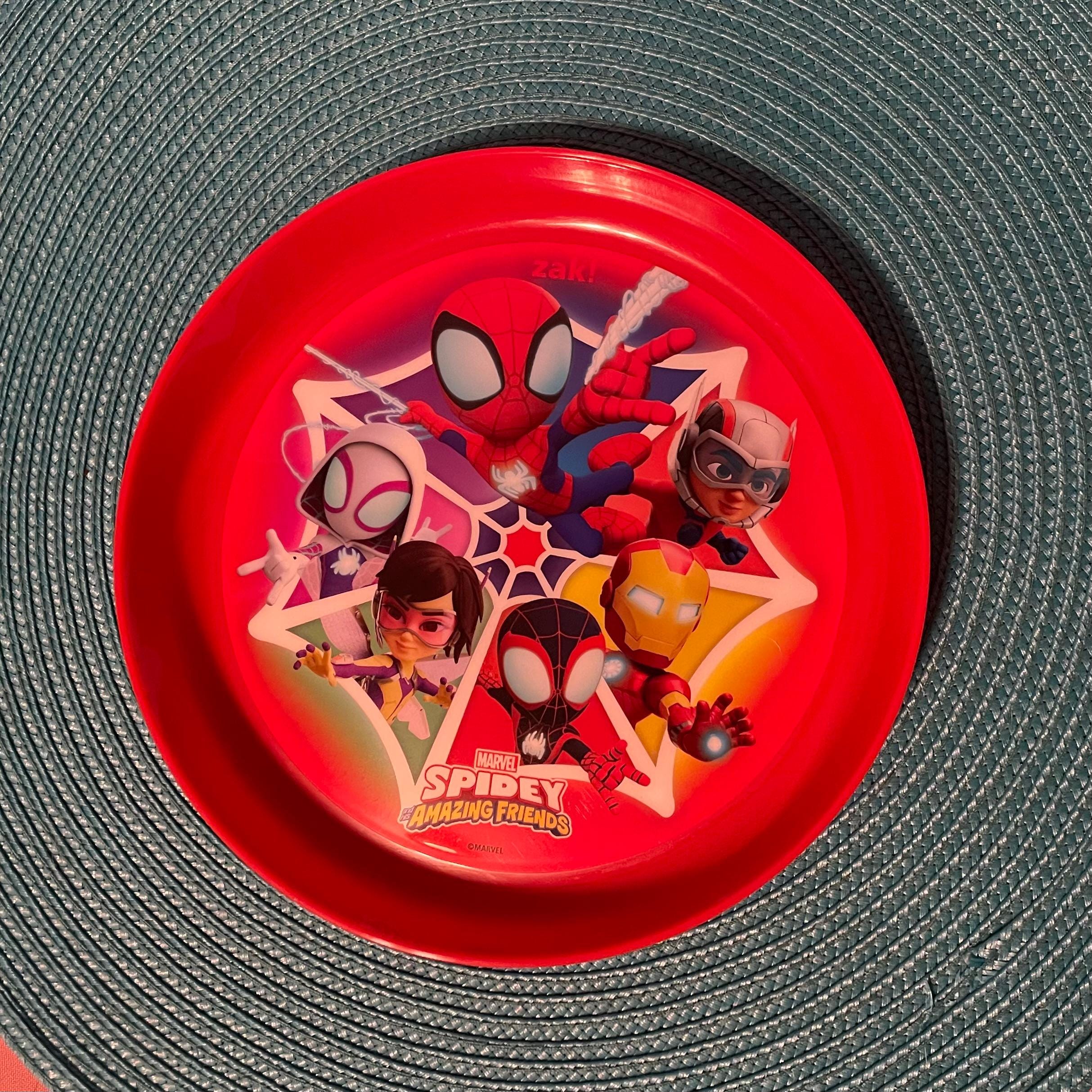 Spiderman Gift Basket: Spiderman Cup, Activity Books, Chalk Set
