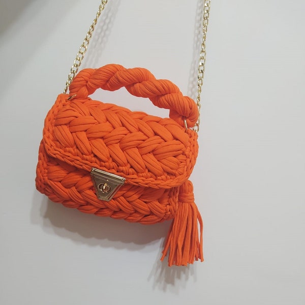 Sac à bandoulière orange au crochet, sac à main orange en tricot, sac au crochet fait main, sac orange de créateur, sac de plage d'été, sac à main pour femme personnalisé