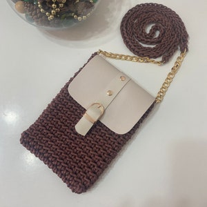 Custodia per telefono marrone all'uncinetto, Borsa per telefono da donna, Mini borsa per telefono, Borsa per telefono con rocheted, Borsa per telefono Habdmade, Custodia per iPhone, Custodia per telefono all'uncinetto, Piccolo telefono