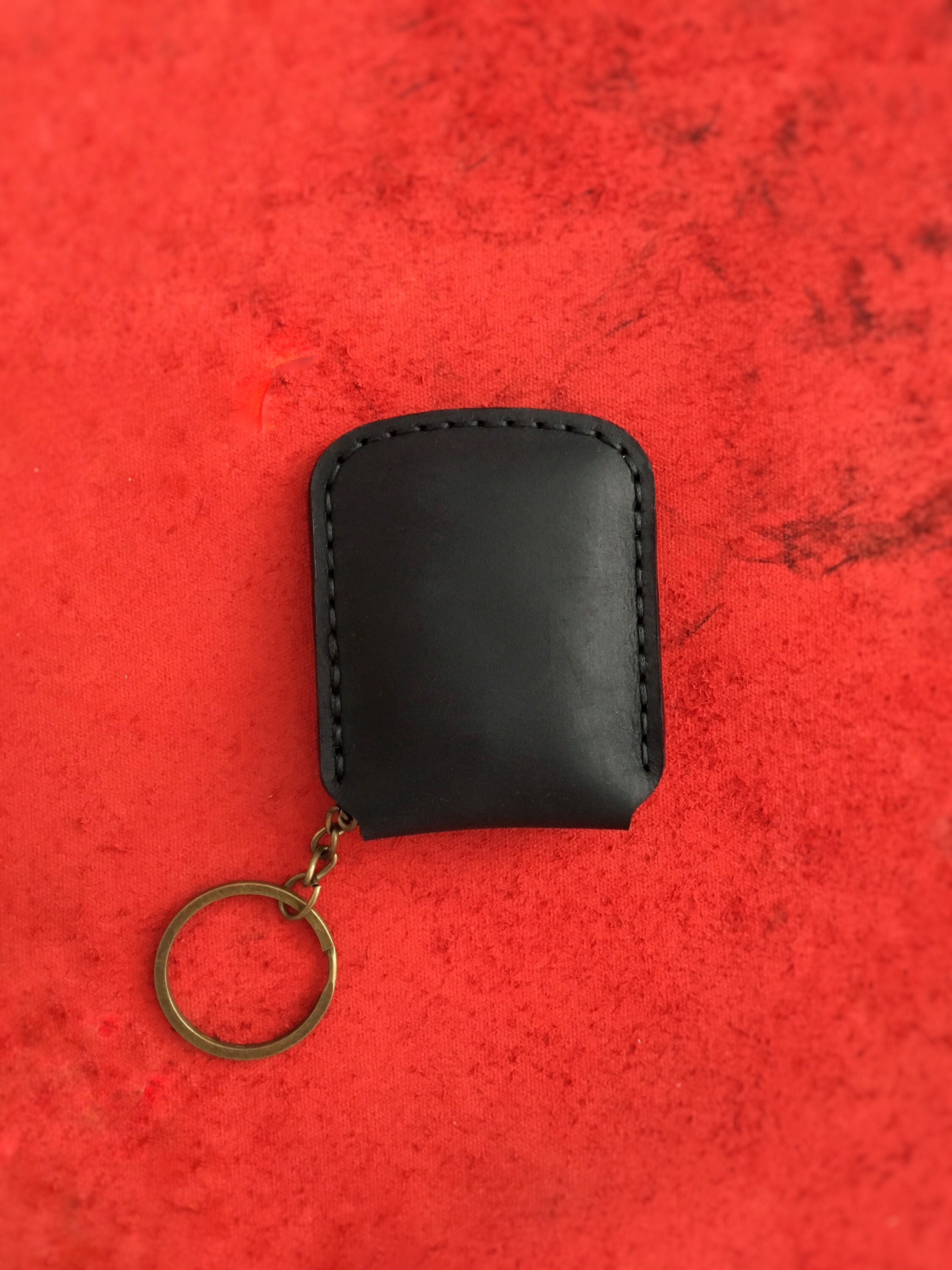 Porsche AirTag keychain - Etsy 日本