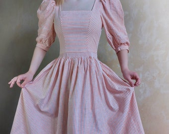 SPORTALM Vintage Dirndl Dress: Peach Striped Bavarian Folk Dress / DE36