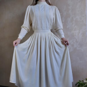 Very conservative dress clearance