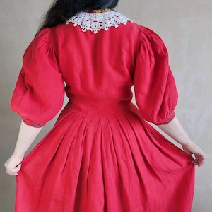 Austrian Bavarian dirndl folk red linen embroidered maxi dress with puff sleeves and white lace collar. Sportalm German 40 zdjęcie 3