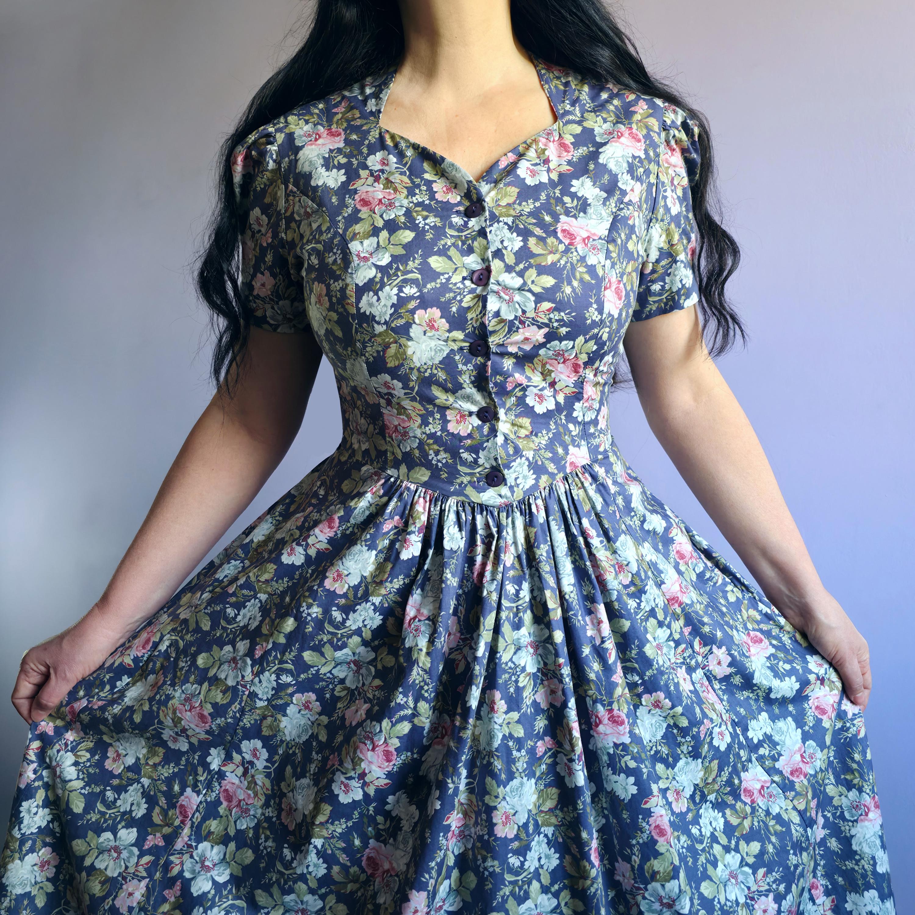 ローラーアシュレイビンテージ品 Hungary製 80s 90s ビンテージ LAURA ASHLEY ローラアシュレイ レース
