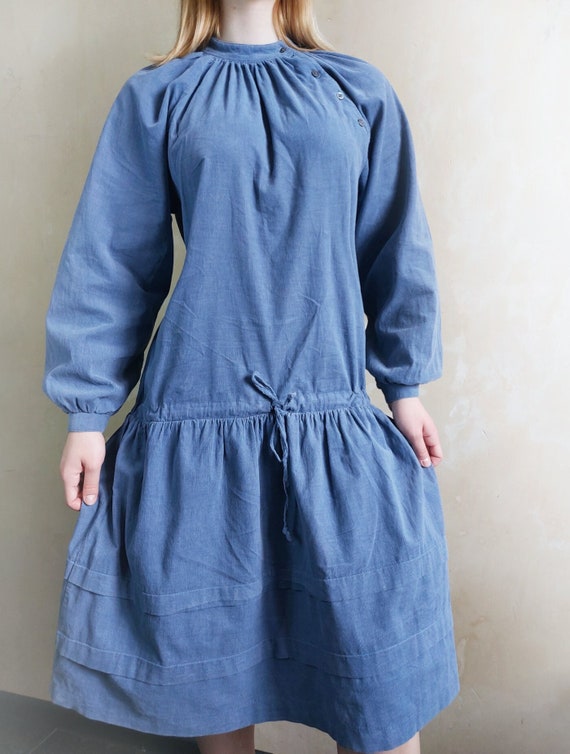 Vintage Cozy Corduroy Warm Dress with Stand Collar and Full Skirt Vintage Cozy Corduroy Warm Dress with Stand Collar and Full Skirt