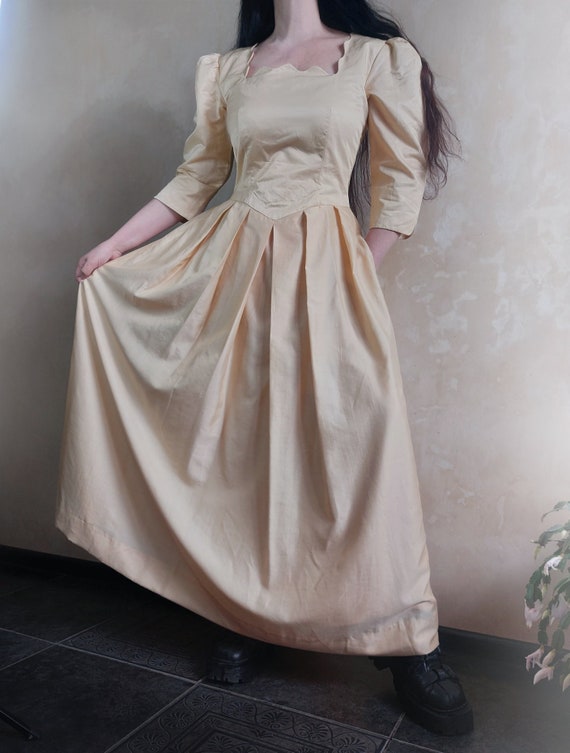 Austrian silk + cotton Vintage graceful shining s… - image 5