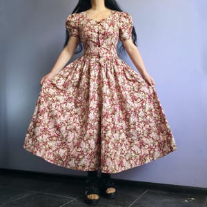 LAURA ASHLEY Vintage 80s classic tea floral maxi dress with full skirt / UK 14