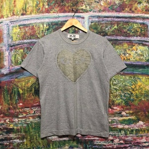 Comme des garçons play shirt