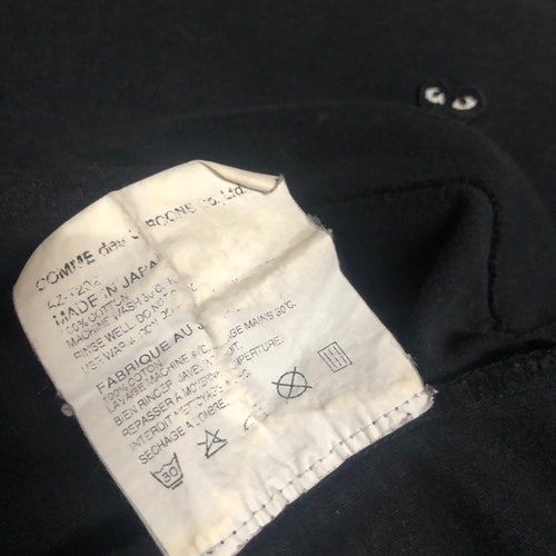 Comme shops des garçons play small heart shirt