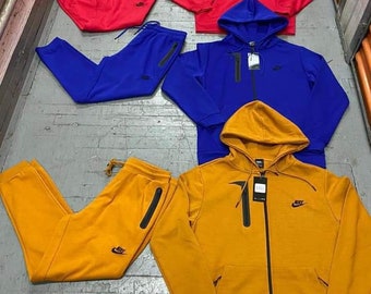 nike sweatsuit