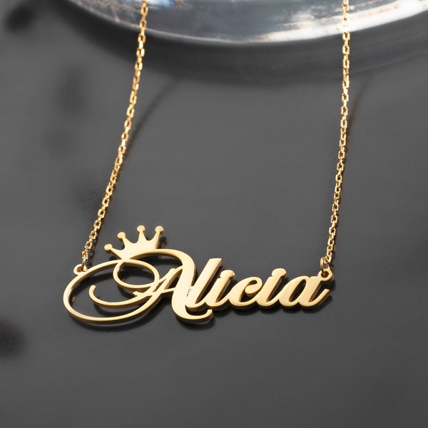 Crown Name Necklace , Queen Crown Pendant , Name Necklace With Crown , Custom Name Necklace With Crown ,Necklace for Women, Gift for Her
