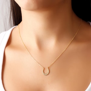 14k Gold Horseshoe Necklace , Engraved Horseshoe Necklace ,Western HorseShoe Necklace, Lucky Horseshoe Pendant Necklace , Horseshoe Necklace