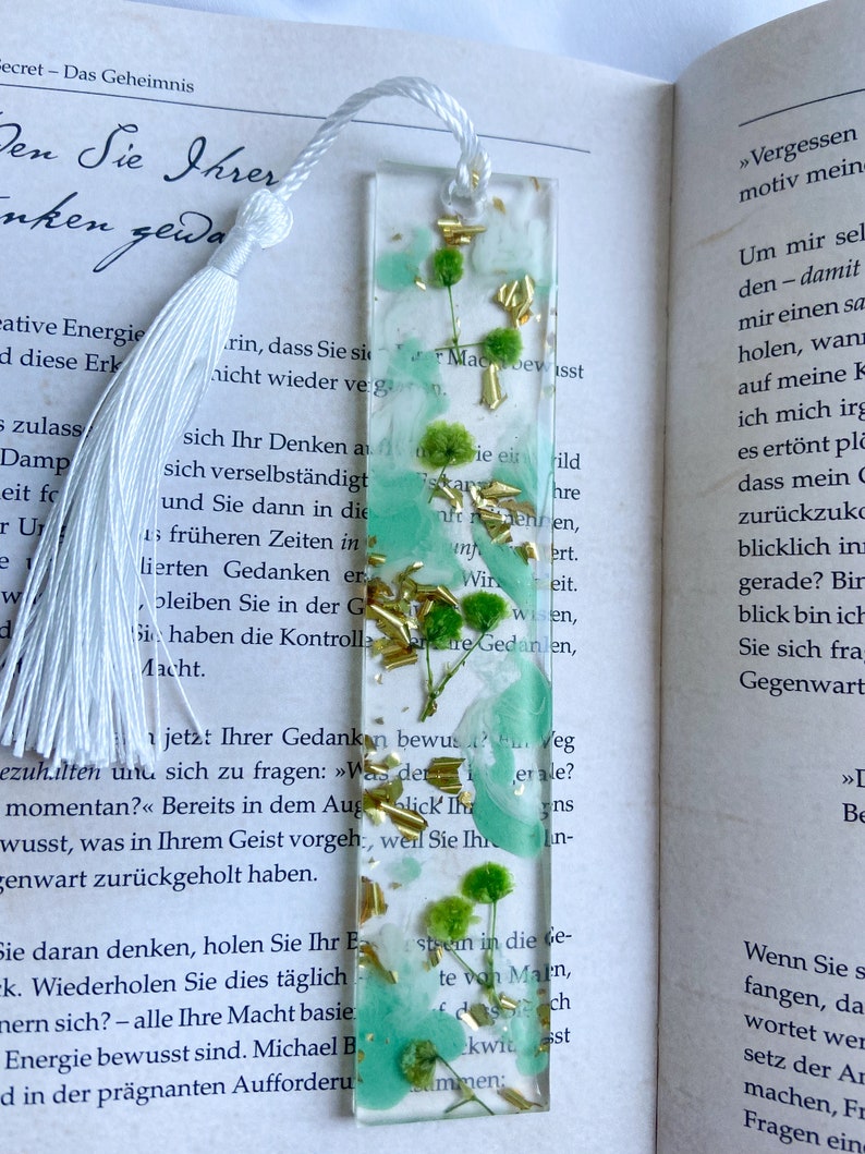 Lesezeichen aus Resin personalisierte Lesezeichen Bookmark Buchzubehör Geschenkideen Geburtstagsgeschenk Bild 10