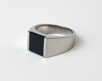 Onyx Minimalist Signet Ring For Men and Women, Mens Minimal Ring, Silver Signet Ring