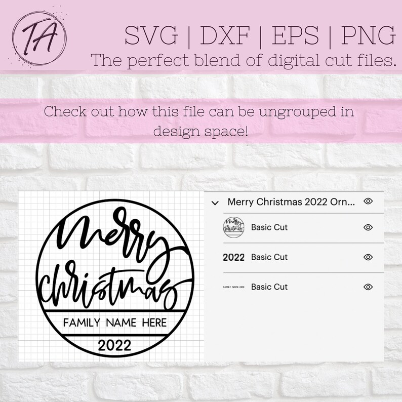 Puede incluir: Dise&ntilde;o de archivo de corte digital en blanco y negro para un adorno navide&ntilde;o. El dise&ntilde;o presenta el texto "Merry Christmas" en una fuente manuscrita, con el a&ntilde;o "2022" y las palabras "Family Name Here" debajo.